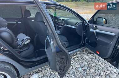 Універсал Skoda Octavia Scout 2011 в  фото 20 Універсал Skoda Octavia Scout 2011 в
