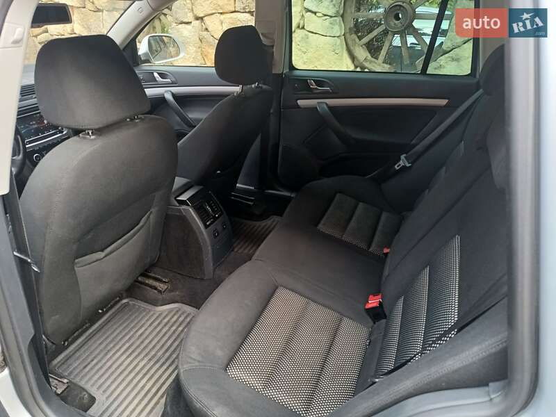 Универсал Skoda Octavia Scout 2010 в Львове