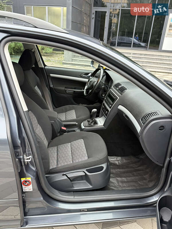 Універсал Skoda Octavia Scout 2010 в Білій Церкві фото 30 Універсал Skoda Octavia Scout 2010 в Білій Церкві