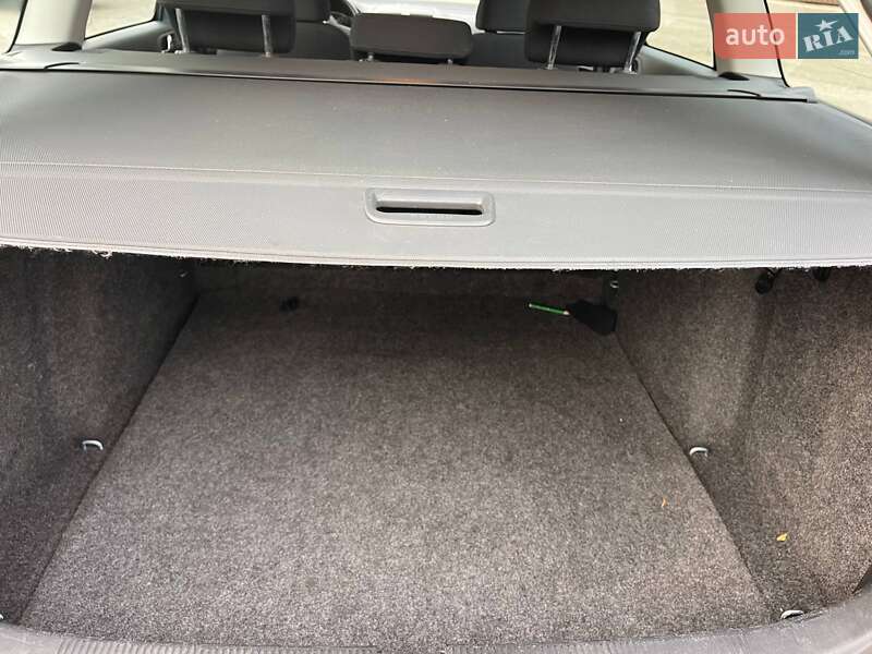 Универсал Skoda Octavia Scout 2010 в Луцке фото 18 Универсал Skoda Octavia Scout 2010 в Луцке