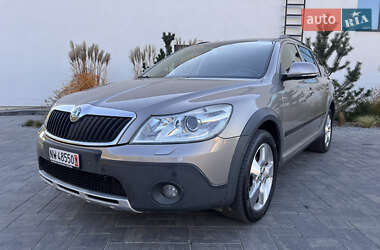 Универсал Skoda Octavia Scout 2012 в 
