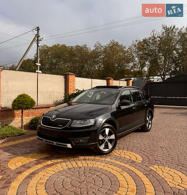 Skoda Octavia Scout 2015