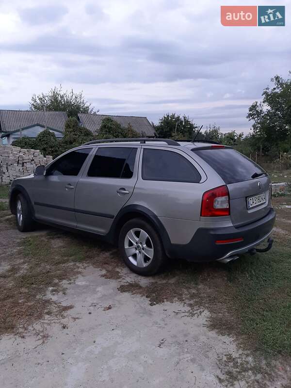 Универсал Skoda Octavia Scout 2012 в Смеле