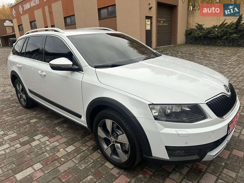 Універсал Skoda Octavia Scout 2015 в Рівному