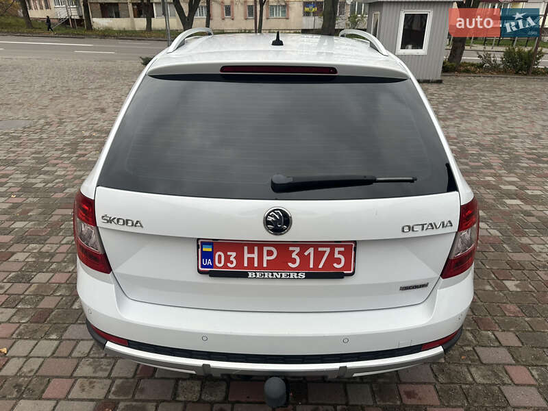 Універсал Skoda Octavia Scout 2015 в Рівному
