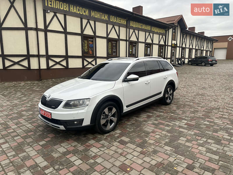 Універсал Skoda Octavia Scout 2015 в Рівному