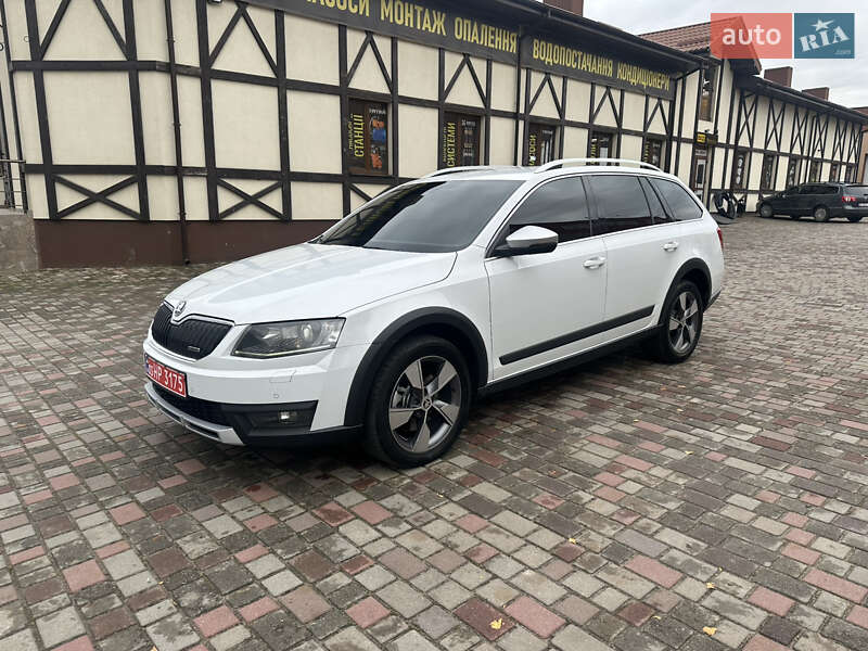 Універсал Skoda Octavia Scout 2015 в Рівному