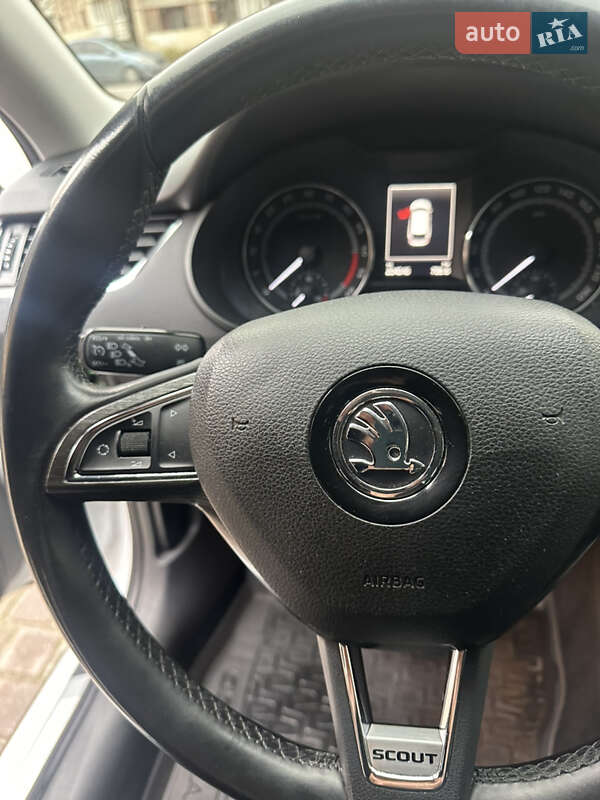 Універсал Skoda Octavia Scout 2015 в Рівному