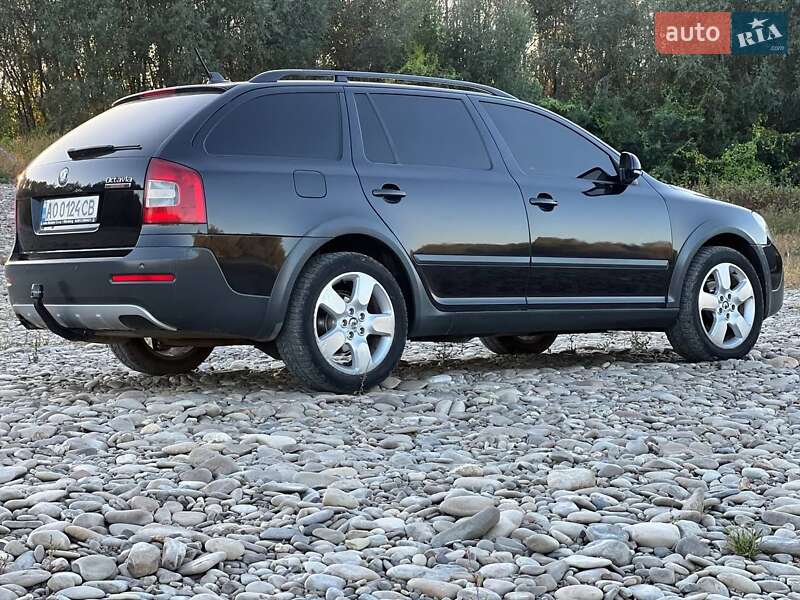 Универсал Skoda Octavia Scout 2011 в Виноградове фото 24 Универсал Skoda Octavia Scout 2011 в Виноградове