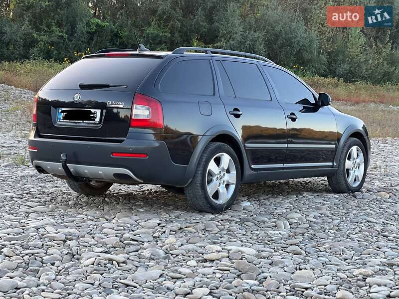 Универсал Skoda Octavia Scout 2011 в Виноградове фото 17 Универсал Skoda Octavia Scout 2011 в Виноградове