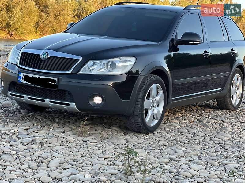 Универсал Skoda Octavia Scout 2011 в Виноградове фото 4 Универсал Skoda Octavia Scout 2011 в Виноградове