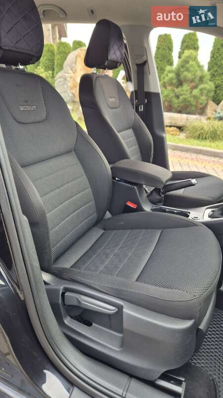 Універсал Skoda Octavia Scout 2014 в Львові