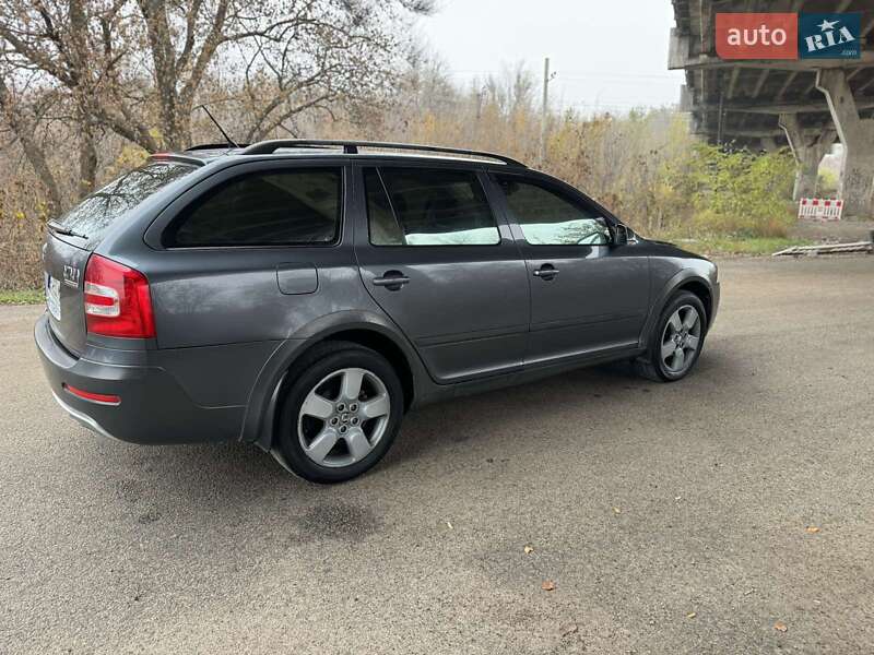 Універсал Skoda Octavia Scout 2008 в Дніпрі