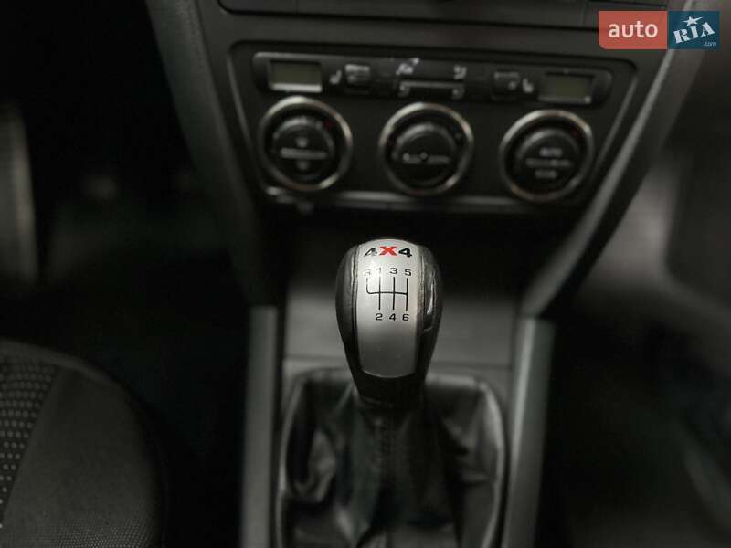 Універсал Skoda Octavia Scout 2008 в Дніпрі