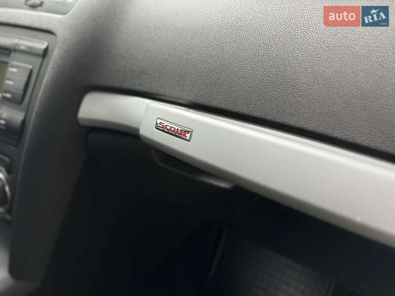 Універсал Skoda Octavia Scout 2008 в Дніпрі