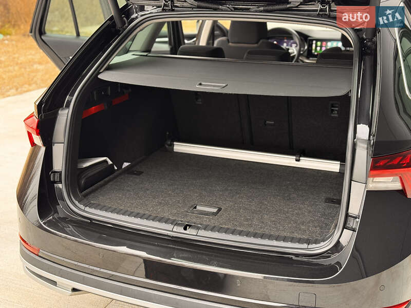 Універсал Skoda Octavia Scout 2022 в Києві