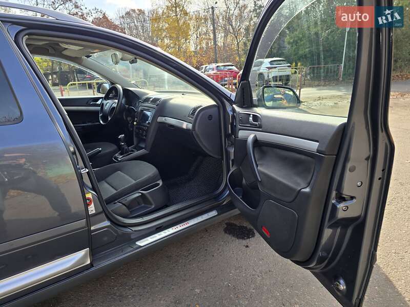 Универсал Skoda Octavia Scout 2008 в Одессе