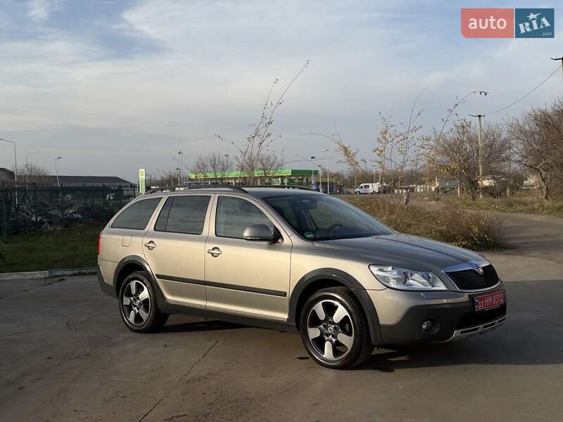 Универсал Skoda Octavia Scout 2013 в Вознесенске