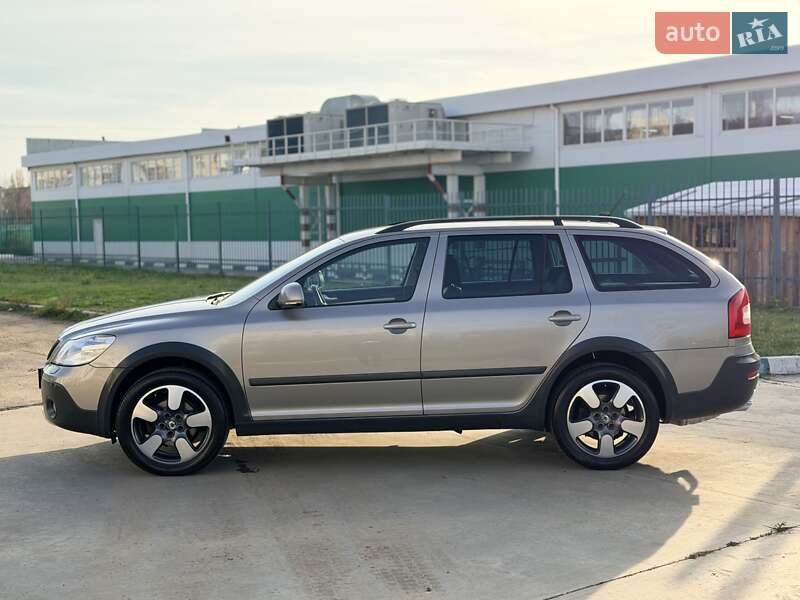 Универсал Skoda Octavia Scout 2013 в Вознесенске