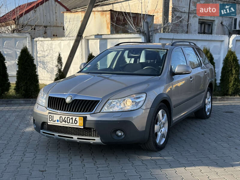 Универсал Skoda Octavia Scout 2010 в Луцке