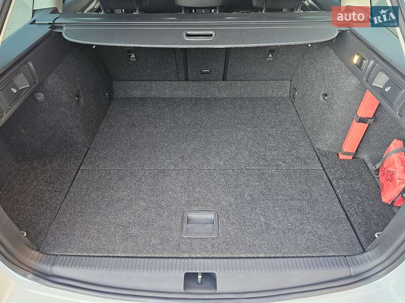 Универсал Skoda Octavia Scout 2017 в Киеве фото 24 Универсал Skoda Octavia Scout 2017 в Киеве