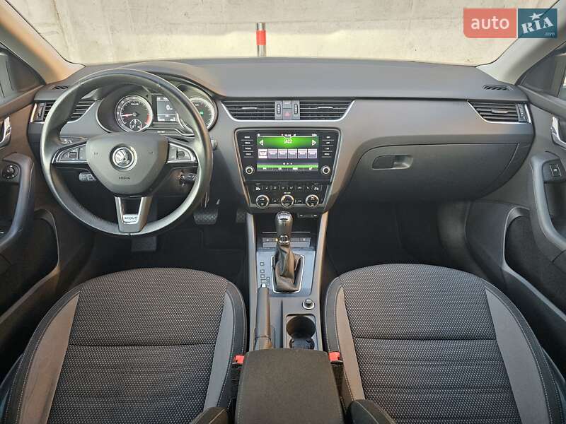 Универсал Skoda Octavia Scout 2017 в Киеве фото 57 Универсал Skoda Octavia Scout 2017 в Киеве
