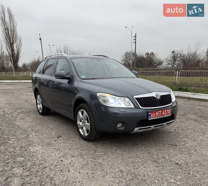 Универсал Skoda Octavia Scout 2010 в Ахтырке