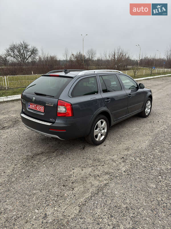 Универсал Skoda Octavia Scout 2010 в Ахтырке