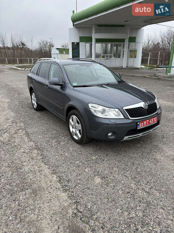 Универсал Skoda Octavia Scout 2010 в Ахтырке
