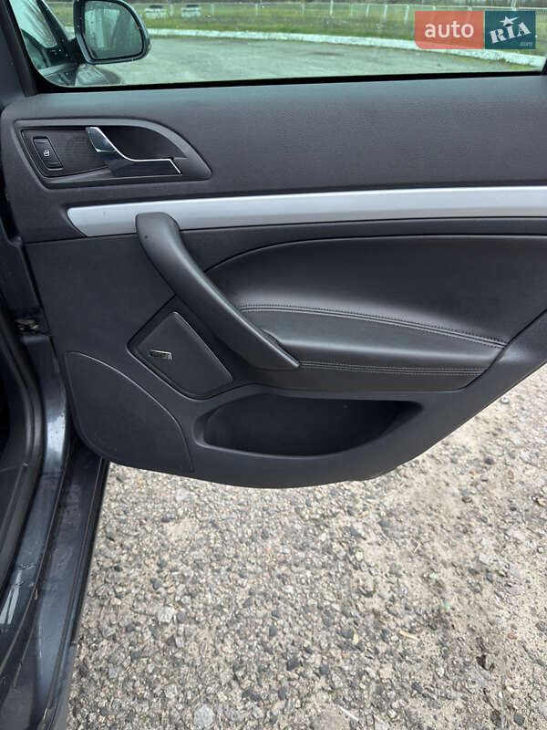 Универсал Skoda Octavia Scout 2010 в Ахтырке