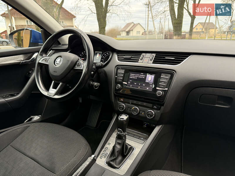 Универсал Skoda Octavia Scout 2015 в Тячеве