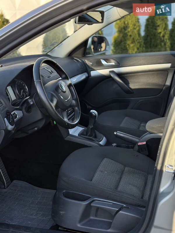 Универсал Skoda Octavia Scout 2010 в Луцке