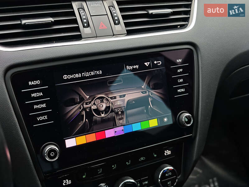 Универсал Skoda Octavia Scout 2018 в Луцке фото 32 Универсал Skoda Octavia Scout 2018 в Луцке
