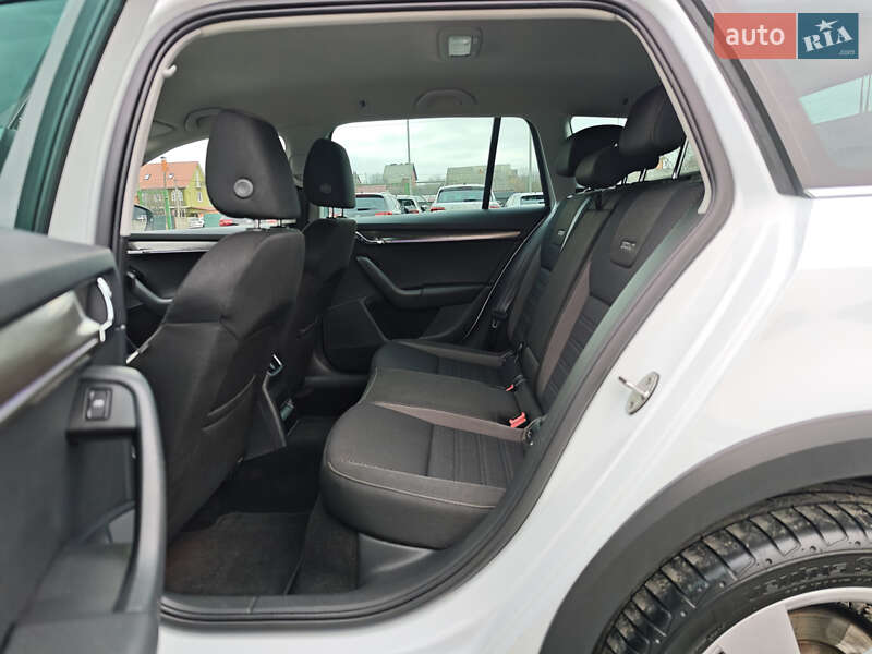 Универсал Skoda Octavia Scout 2018 в Луцке фото 47 Универсал Skoda Octavia Scout 2018 в Луцке