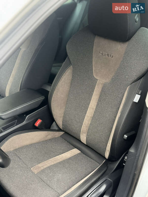 Універсал Skoda Octavia Scout 2022 в Стрию