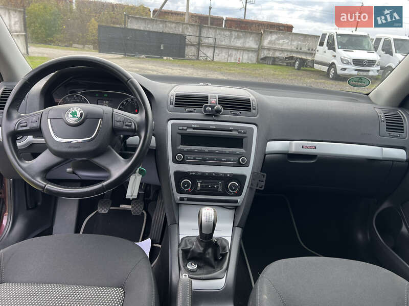 Універсал Skoda Octavia Scout 2009 в Рожище