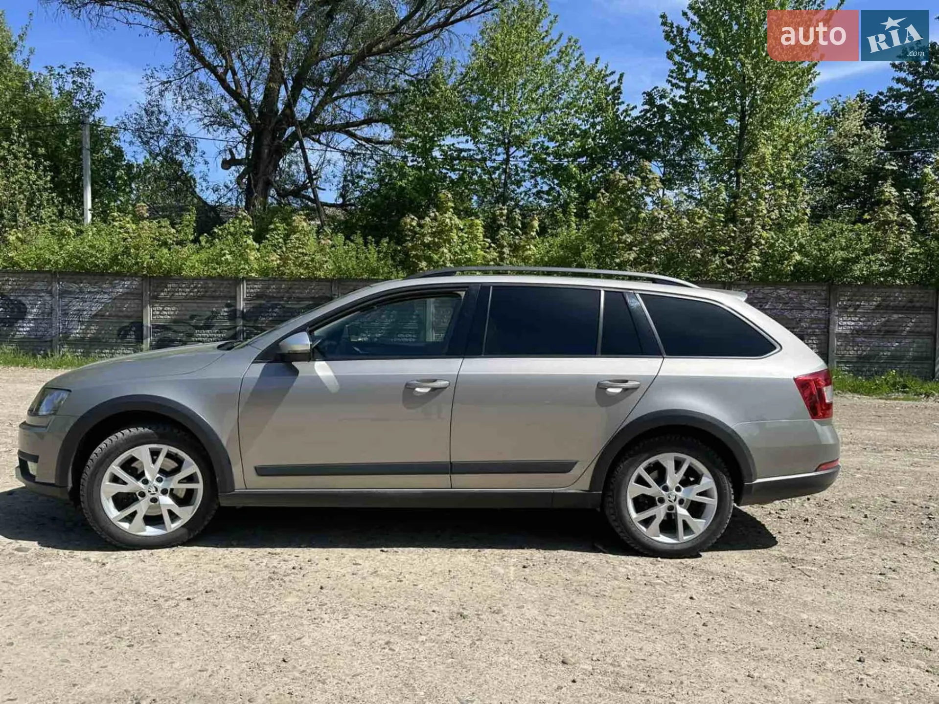2016 Skoda Octavia - мініатюра 3