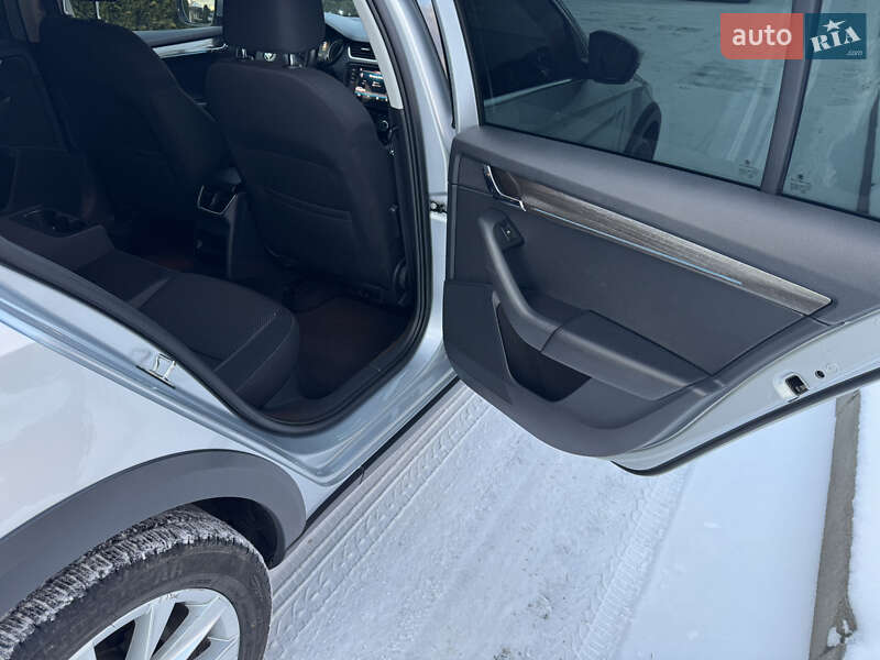 Універсал Skoda Octavia Scout 2020 в Львові