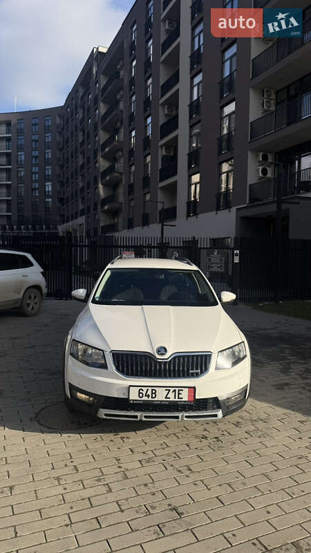 Універсал Skoda Octavia Scout 2014 в Ужгороді
