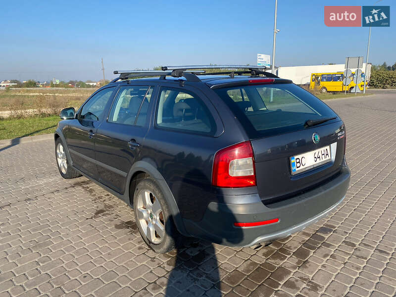 Универсал Skoda Octavia Scout 2011 в Городке фото 9 Универсал Skoda Octavia Scout 2011 в Городке