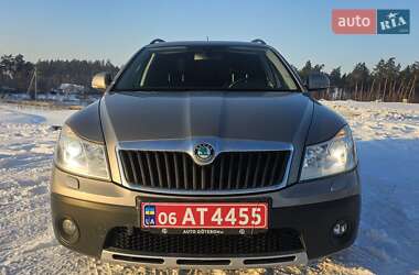 Универсал Skoda Octavia Scout 2011 в Житомире