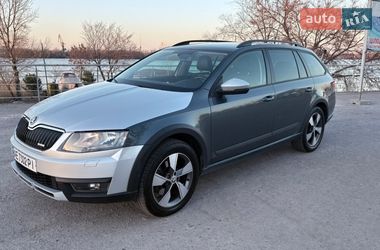 Универсал Skoda Octavia Scout 2015 в Днепре