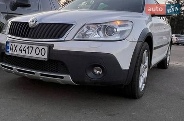 Универсал Skoda Octavia Scout 2010 в Богодухове