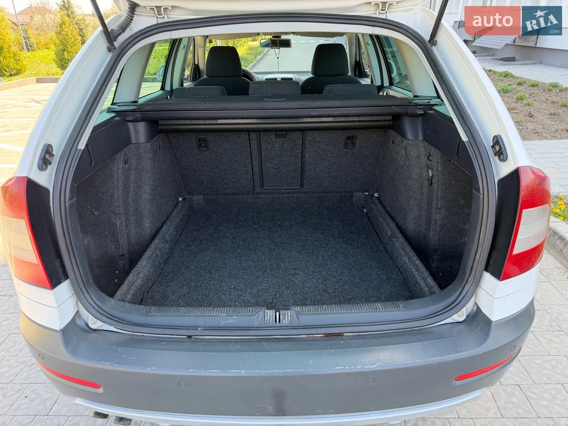 2013 Skoda Octavia - мініатюра 14