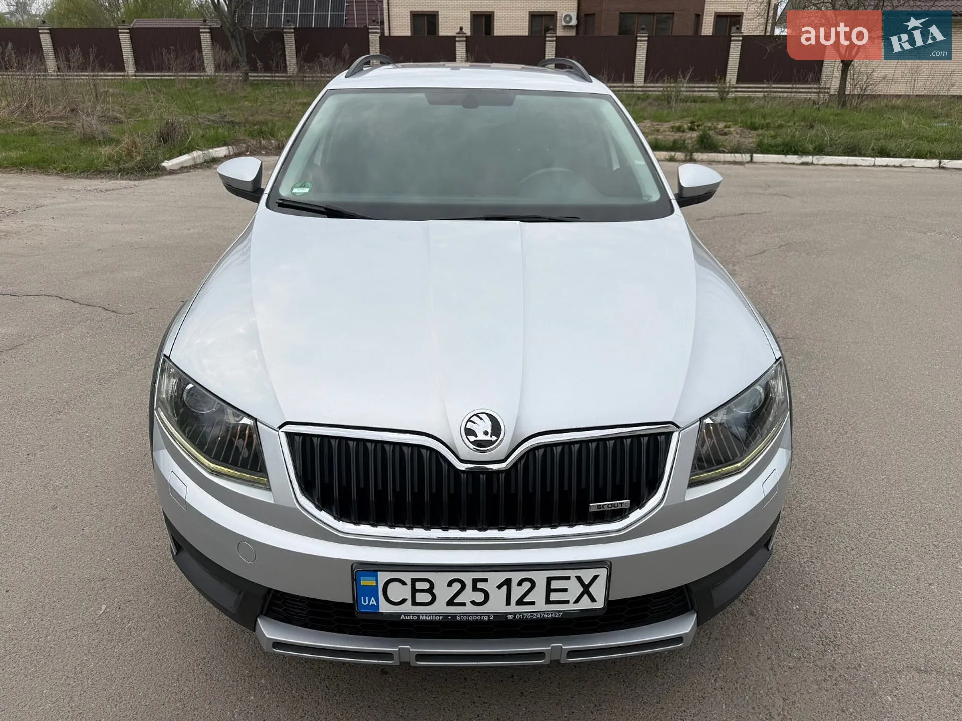 Skoda Octavia Scout 2016 VIN TMBLK7NE9H0147093 фото оголошення 2 з 5