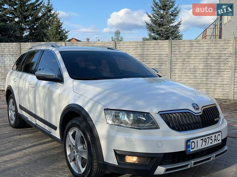 Skoda Octavia Scout 2016