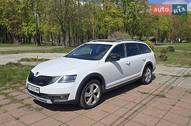 Универсал Skoda Octavia Scout 2019 в Киеве