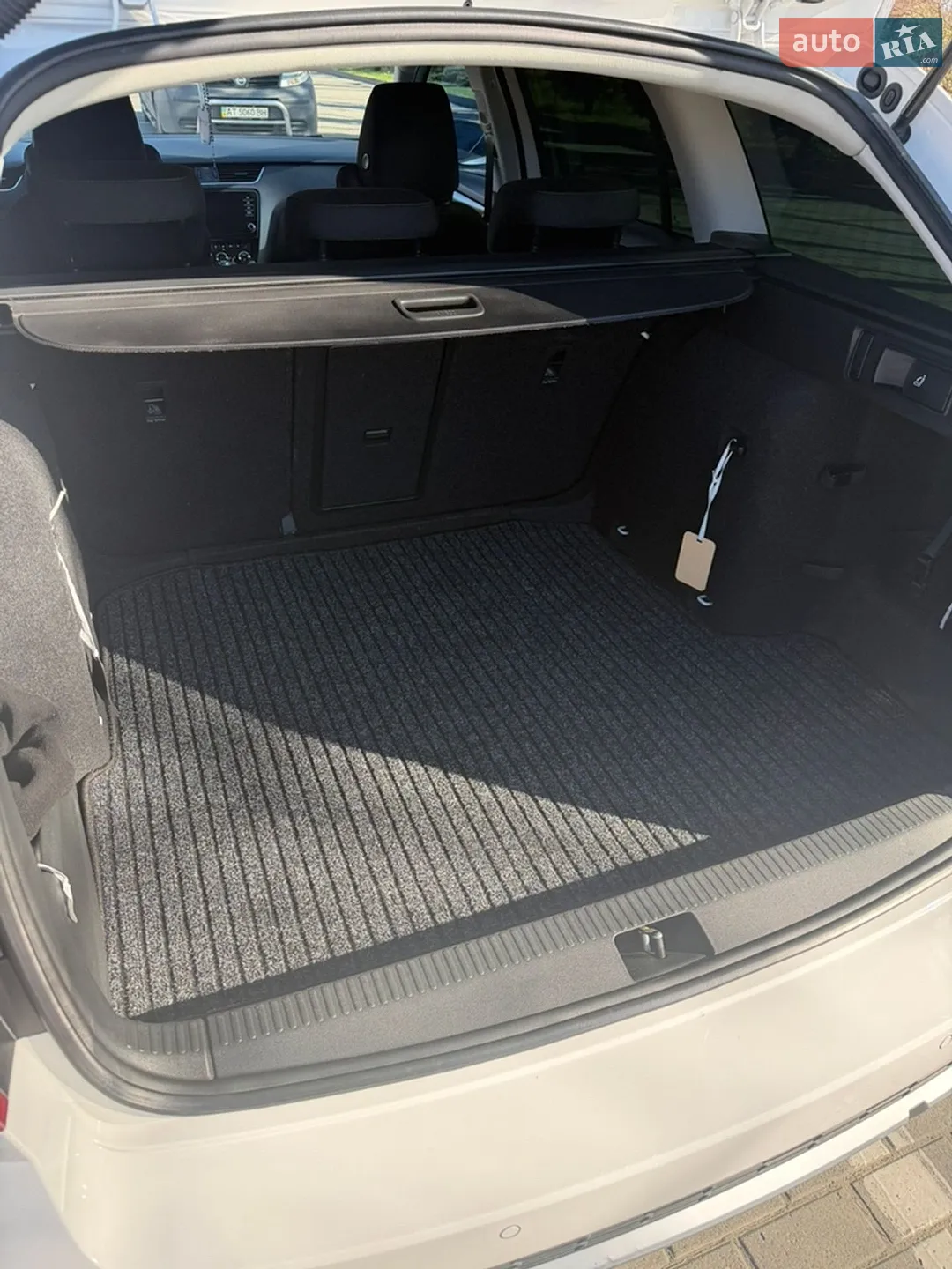 2019 Skoda Octavia - мініатюра 32