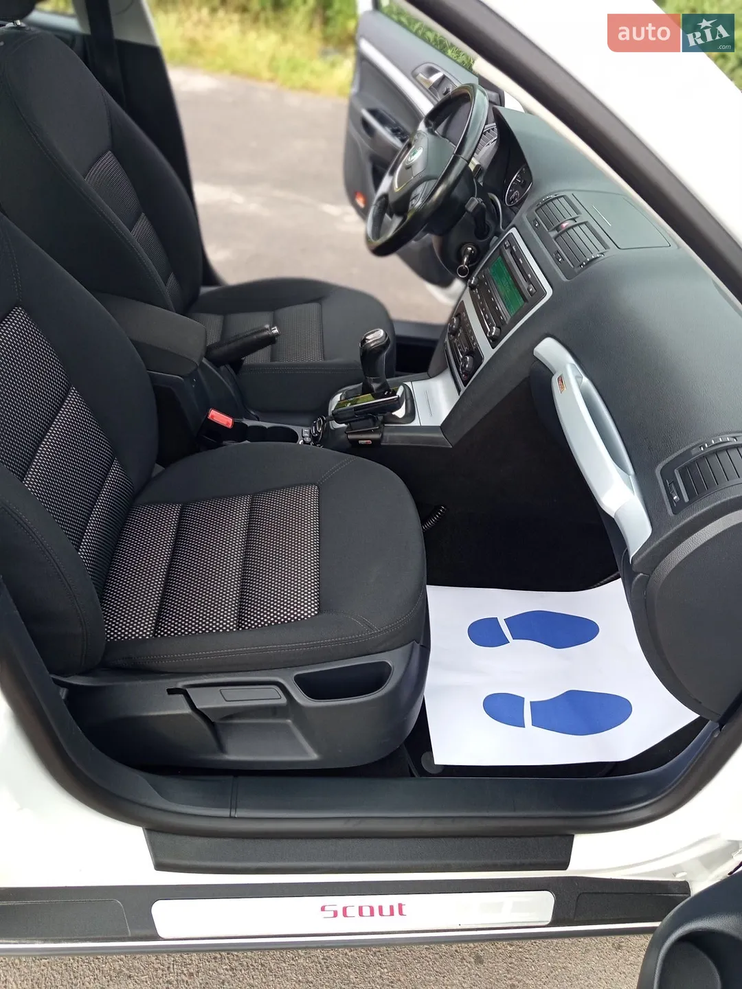 2011 Skoda Octavia - мініатюра 97