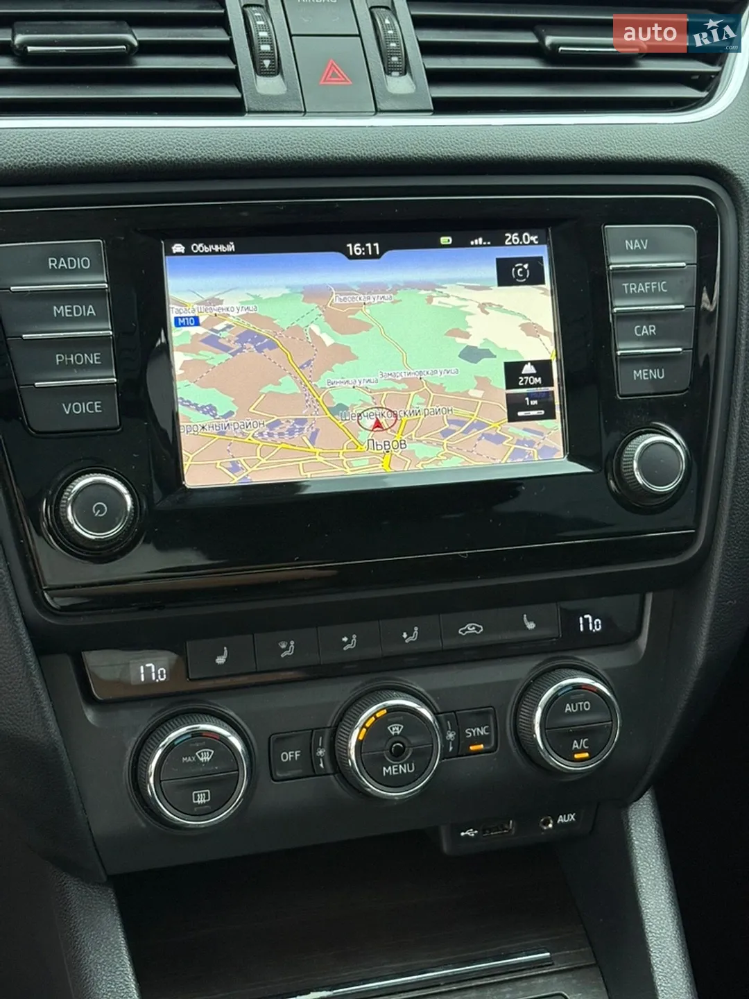 2016 Skoda Octavia - мініатюра 24